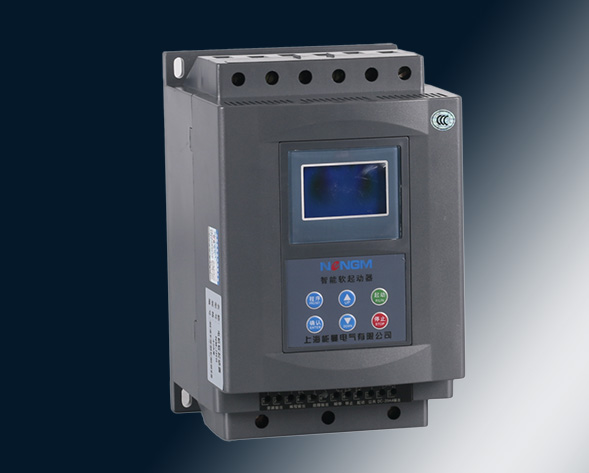 NMJR6中文顯示電機(jī)軟啟動(dòng)器采用智能化液晶中文控制；以單片機(jī)為智能中心，可控硅模塊為執(zhí)行元件對(duì)電動(dòng)機(jī)進(jìn)行全自動(dòng)控制。它適用各種負(fù)載的鼠籠型異步電動(dòng)機(jī)控制，使電…