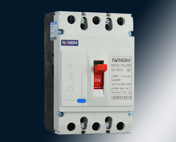 NMCM1系列塑料外殼式斷路器（以下簡(jiǎn)稱(chēng)斷路器），額定絕緣電壓為800V．適用于交流50Hz．額定工作電壓至690V．額定工作電流從10A至1250A的配電網(wǎng)絡(luò)…